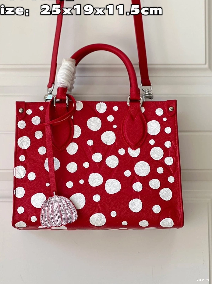 PM LOUIS ONTHEGO VUITTON 0725